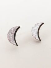 laser cut post earrings >> hypoallergenic >> silver crescent moon